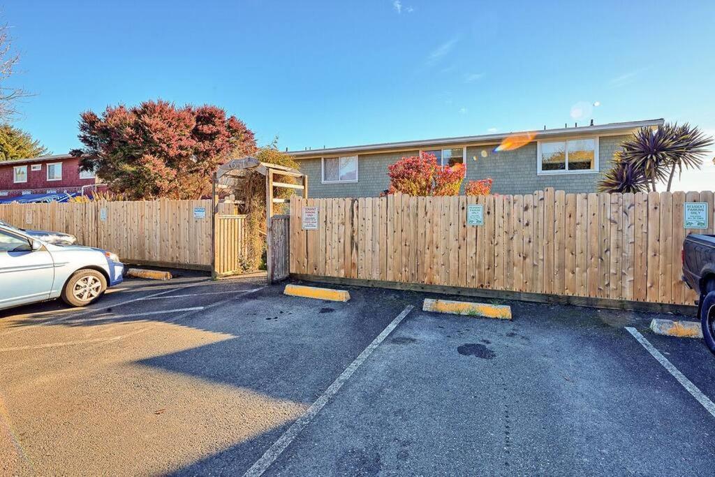 Ocean View Village Condo With Trails To Beaches Trinidad Exterior photo